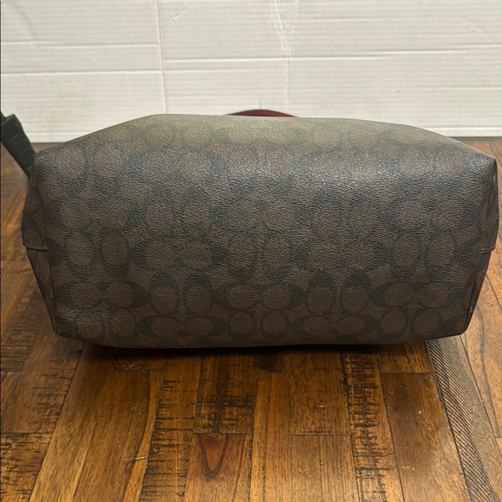 Coach Brown and Red Gallery Tote Bag brown with red handles and accents. - Picture 6 of 16